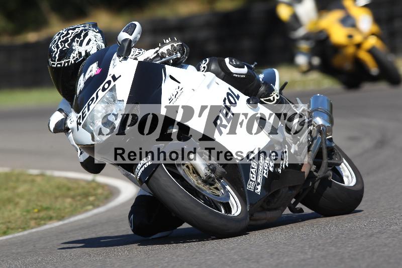 Archiv-2022/50 09.08.2022 MSS und TÖFF Track Day ADR/Gruppe rot/44